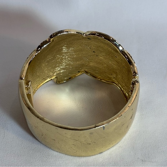 BRACELET Cuff Elegant Gold and Cream Magnetic Closure Metal and Enamel - Picture 4 of 7